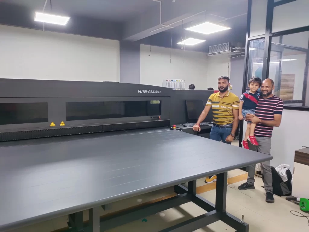 Arrow Digital Installs EFI VUTEk GS3250LX Pro Hybrid UV LED Printer at Bhavesh Signs, Ahmedabad​